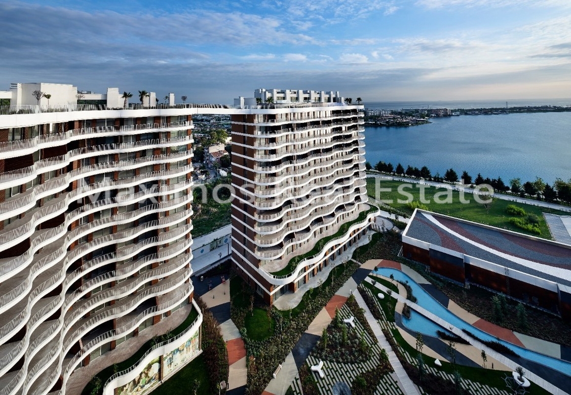 Dazzling Residential Area in Kuçukçekmece, Istanbul photos #1