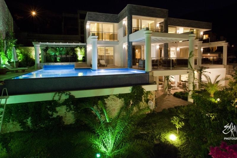 Beautiful Real Estate Villa With A Direct Sea View In Turkey photos #1