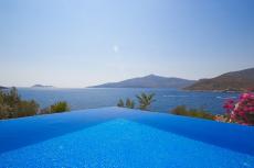 Luxury And Modern Villa In Turkey Kalkan With Direct Sea View For Sale